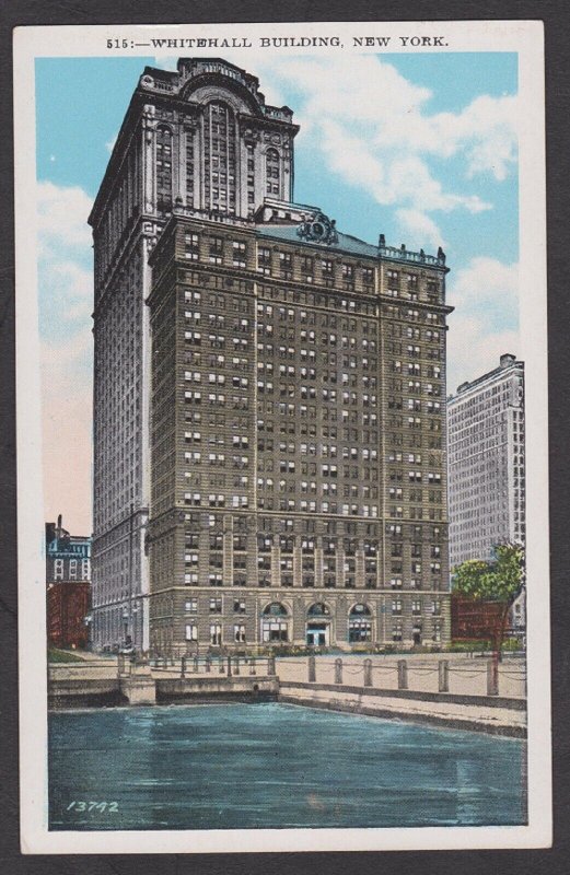 Unused Postcard:  New York City – Whitehall Building and Aquarium