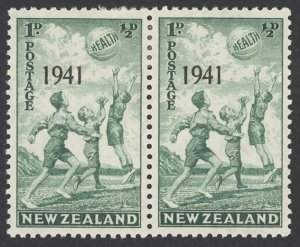 New Zealand Sc# B18 MH pair 1941 1p+½p overprints Children