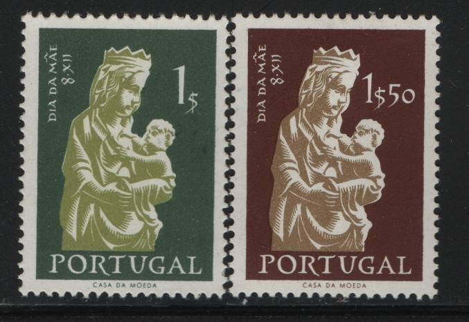 PORTUGAL, 822-823, HINGED, 1956, MADONNA 15TH CENTURY