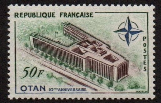France # 937 MNH