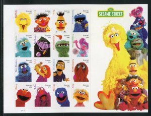 UNITED STATES SESAME STREET MUPPETS COMPLETE SHEET MINT NH