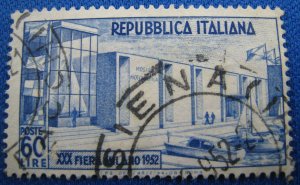 ITALY  1952  - SCOTT # 600  USED