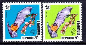 Maldives 1973 Fruit Bat Mint MNH SC 448,453 CV $3.60