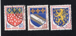 France 1962-63 Set of 3 Arms, Scott 1040-1042 used, value = 75c