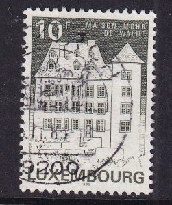 Luxembourg   #737  used  1985 historic monuments 10fr