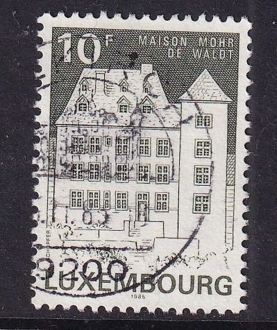 Luxembourg   #737  used  1985 historic monuments 10fr