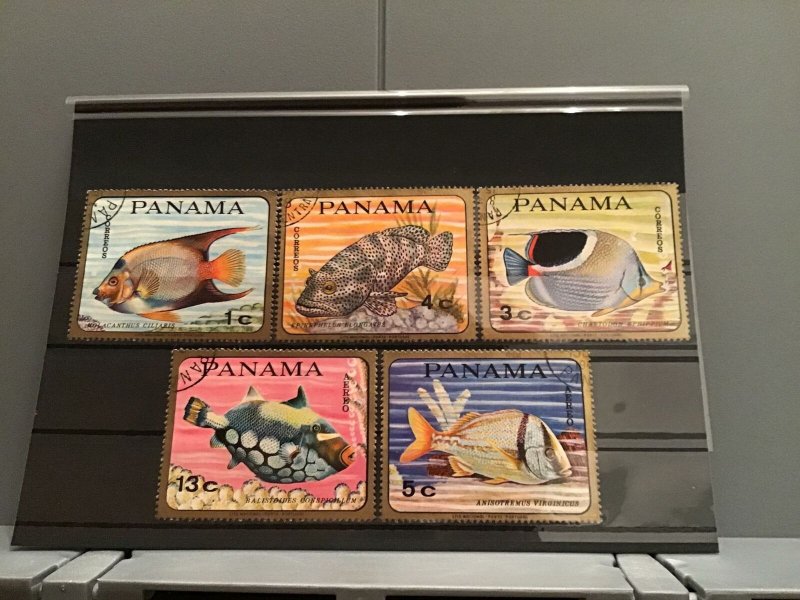 Panama fish   stamps R22935