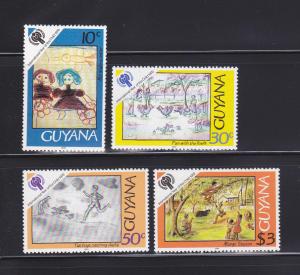 Guyana 302-305 Set MNH IYC, International Year Of The Child