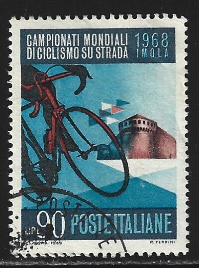 Italy #988   used