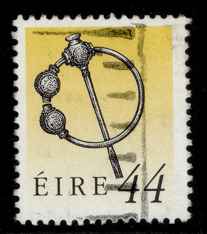 IRELAND QEII SG760, 1990 44p agate & lemon, FINE USED. 