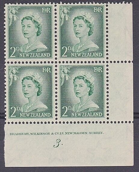 NEW ZEALAND 1955 2d large figures plate block # 3 dot MNH...................Y290