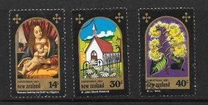 NEW ZEALAND SG1253/5 1981 CHRISTMAS FINE USED