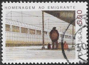 Portugal 1415 Used - Portuguese Emigration - ‭Emigrant at Railroad Station