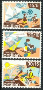 NETHERLANDS ANTILLES 1975 CHILD WELFARE Semi Postal Set Sc B137-B139 MNH