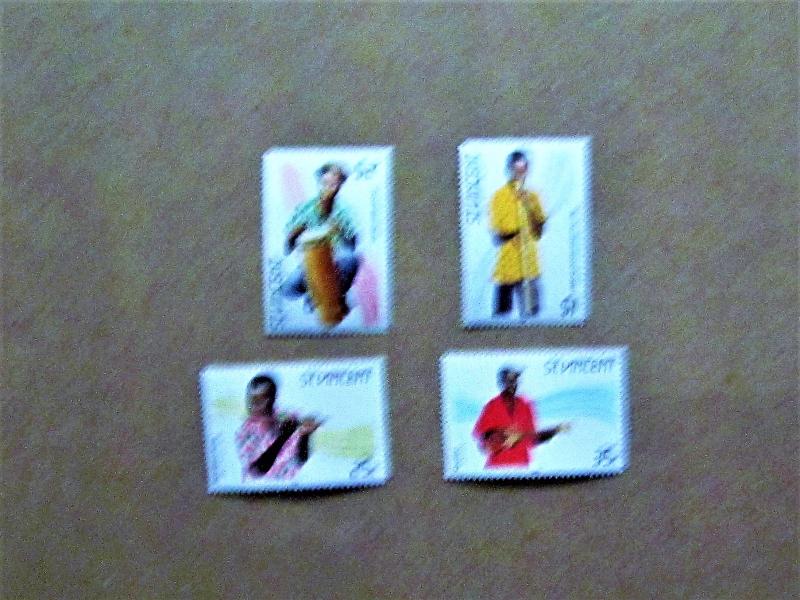 St. Vincent - 845-8, MNH Set. Traditional Instruments. SCV - $2.00