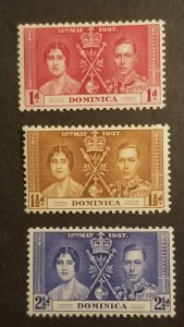 DOMINICA 1937 Coronation King George Mint Stamp Set Unused MH  z4922