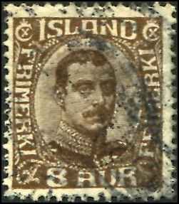 Iceland SC# 114 King Christian X 8a used