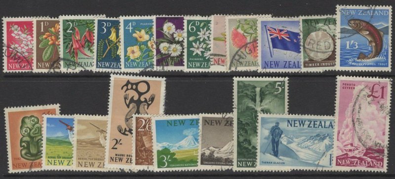 NEW ZEALAND SG781/802 1960-6 DEFINITIVE SET USED 