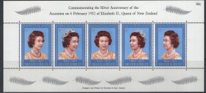 NEW ZEALAND 620  MNH  SOUVENIR SHEET