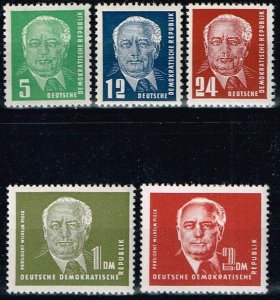 DDR 1952,Sc.#113-7 MNH Wilhelm Pieck (1876-1960) cv.€130