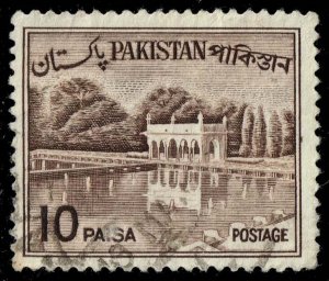 Pakistan #134a Shalimar Gardens; Used