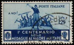 Italy 338 - Used - 1.25L Acclaiming the Service (1934) (cv $8.00)