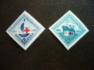 Stamps - Russia - Scott# 2766-2767 - Mint Hinged Set of 2 Stamps
