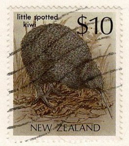 New Zealand #930 used $10 kiwi bird