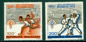 Madagascar C106-7 MH BIN $3.00