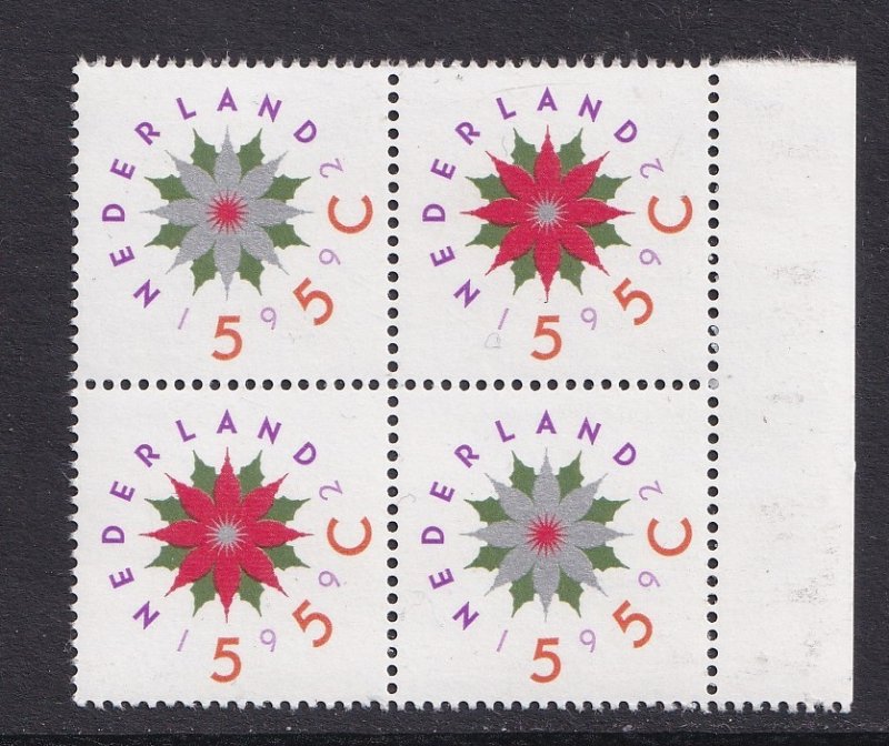 Netherlands   #819-820a   MNH   1992  Christmas  block of 4