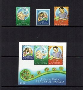 New Zealand: 2007, Children's Health, Peaceful World, MNH set + M/Sheet