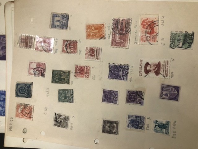 W.W. Loose Stamp Pages With Some Very Nice Glassine’s Might Find Some Gems