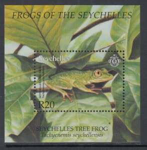 Seychelles 835 Frog Souvenir Sheet MNH VF