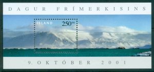 Iceland 2001 Stamp Day Esja Mountain MS MUH lot32493