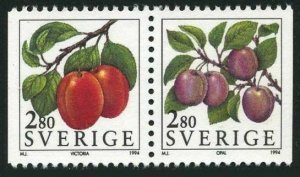 Sweden 1997-1998a pair,MNH.Michel 1807-1810. Fruits 1994.Victoria plum,Opal plum