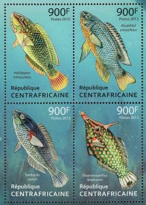 Tropical Fishes Stamp Halichoeres Trimaculatus Stethojulis Casturi S/S MNH #4196 