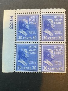US Stamps-SC# 830 - Roosevelt - 30 Cent - MNH - CV $16.00 