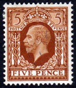 GB KGV 1934 5d Yellow-Brown SG446 Mint Hinged