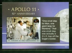 ST. VINCENT GRE 2019 APOLLO 11 50th ANNIVERSARY  SOUVENIR  SHEET  MINT NH