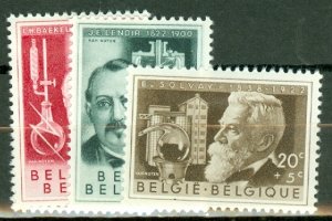 Belgium B573-8 mint CV $42.15; scan shows only a few