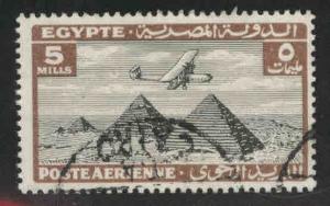 EGYPT Scott C10 Used airplane over pyramids airmail stamp 1933