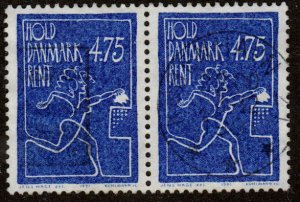 Denmark  #946  Used  pair CV $2.00