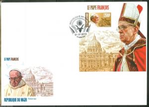 NIGER 2013 POPE FRANCIS  SOUVENIR SHEET   FIRST DAY COVER