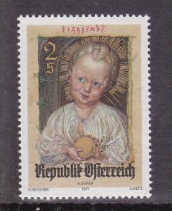 Austria # 914, Mint Never Hinged Set