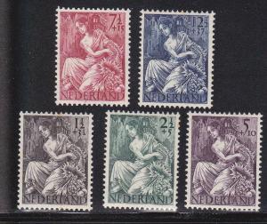 Netherlands # B 159-163 Mint Light Hinged