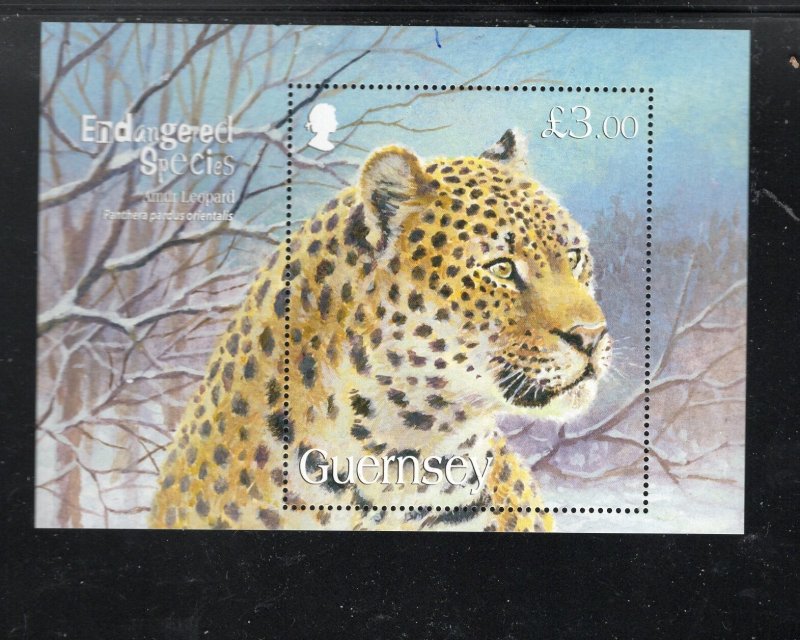 GUERNSEY #1028 2008 ARMUR LEOPARD MINT VF NH O.G S/S