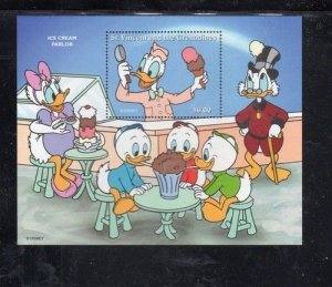 St. Vincent Grenadines MNH S/S 2254 Disney's Ice Cream Parlor 1996