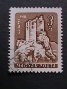 ​HUNGARY-SET OF 8 FAMOUS BUILDING IN HENGARY USE STAMPS VERY FINE