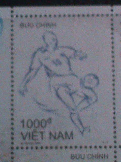 ​VIETNAM 2002-SC#3132 WORLD CUP SOCCER CHAMPIONSHIPS-JAPAN-KOREA-MNH S/S VF