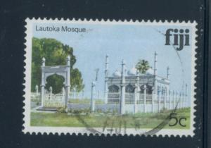 Fiji 412  F-VF  Used